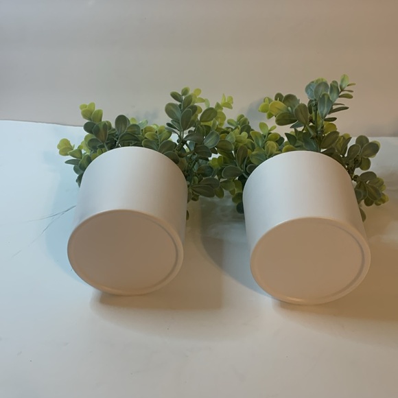 Greenery Two Green Scrub Fake plants really nice New - Picture 4 of 4